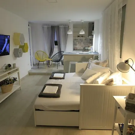 Niviga Apartment Makarska Exterior photo